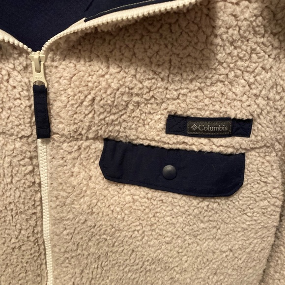 Columbia Jacket size Large - Picture 4 of 4